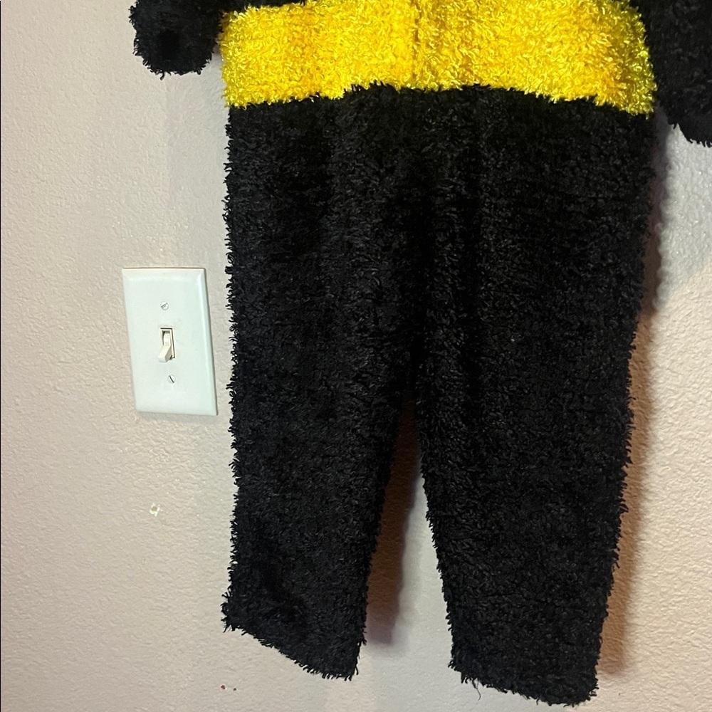 Bumblebee Halloween Costume for Kids Size 4T - Picture 4 of 9